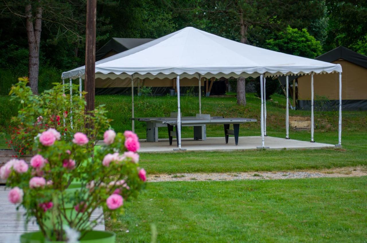 Camping 3 Etoiles - Piscine Chauffee - Vue Montagne 생지롱 외부 사진